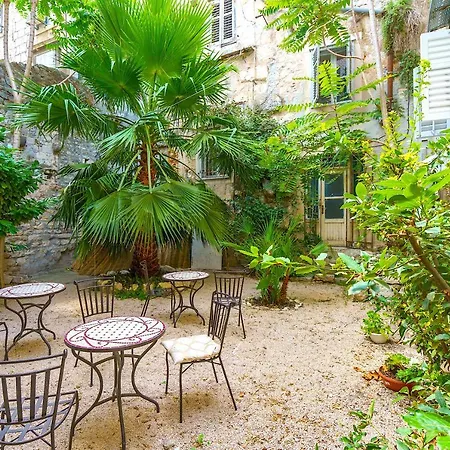 Mint Palace In Old Town Hotel 4*